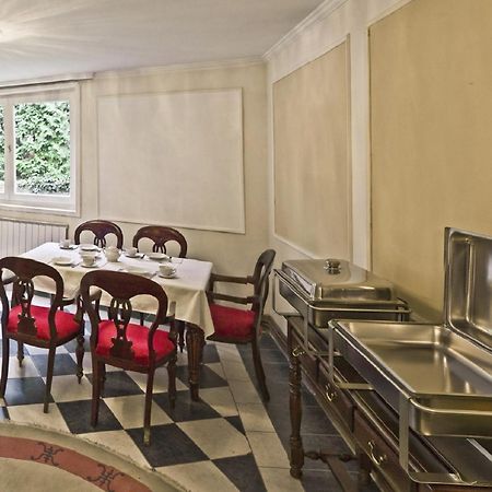 Nr 100 Szentendre Hotel Panzio Szolgaltatasok المظهر الخارجي الصورة